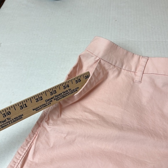 Old navy pink shorts - Picture 4 of 7